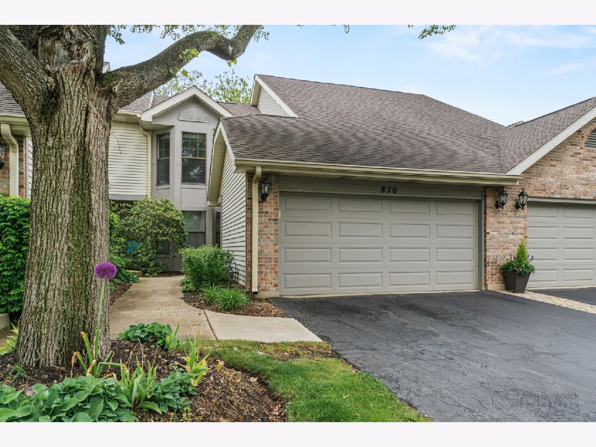 Townhomes Sold Auburn Woods Palatine Illinois, 870 Auburn Woods