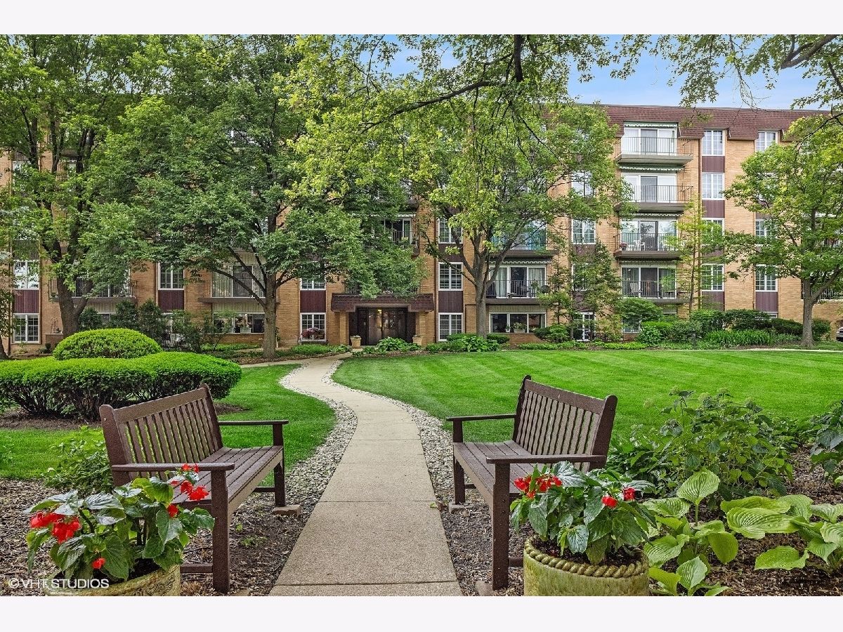  Sold Glen Ellyn Illinois, 445 Park