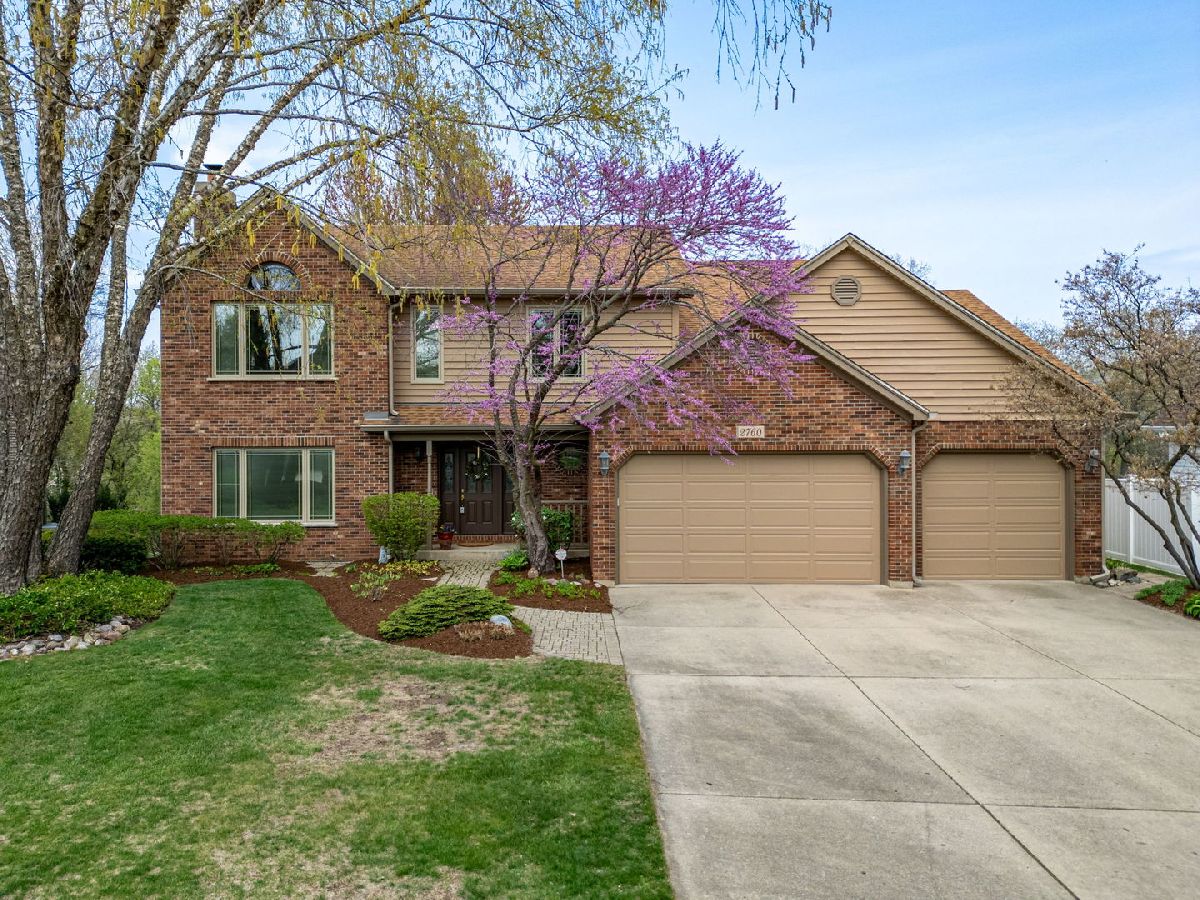 Homes & Condos & Townhomes For Sale Highland Glen Elgin Illinois, 2760 Glendower Terrace