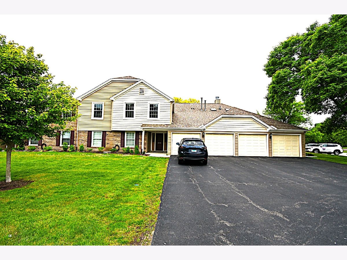 Condos & Townhomes Rented Highlake Winfield Illinois, 27W705 Windermere