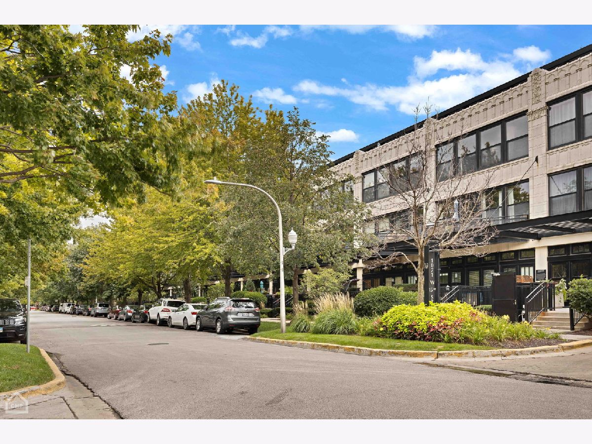 Condominiums Sold University Commons Chicago Illinois, 1111 14th