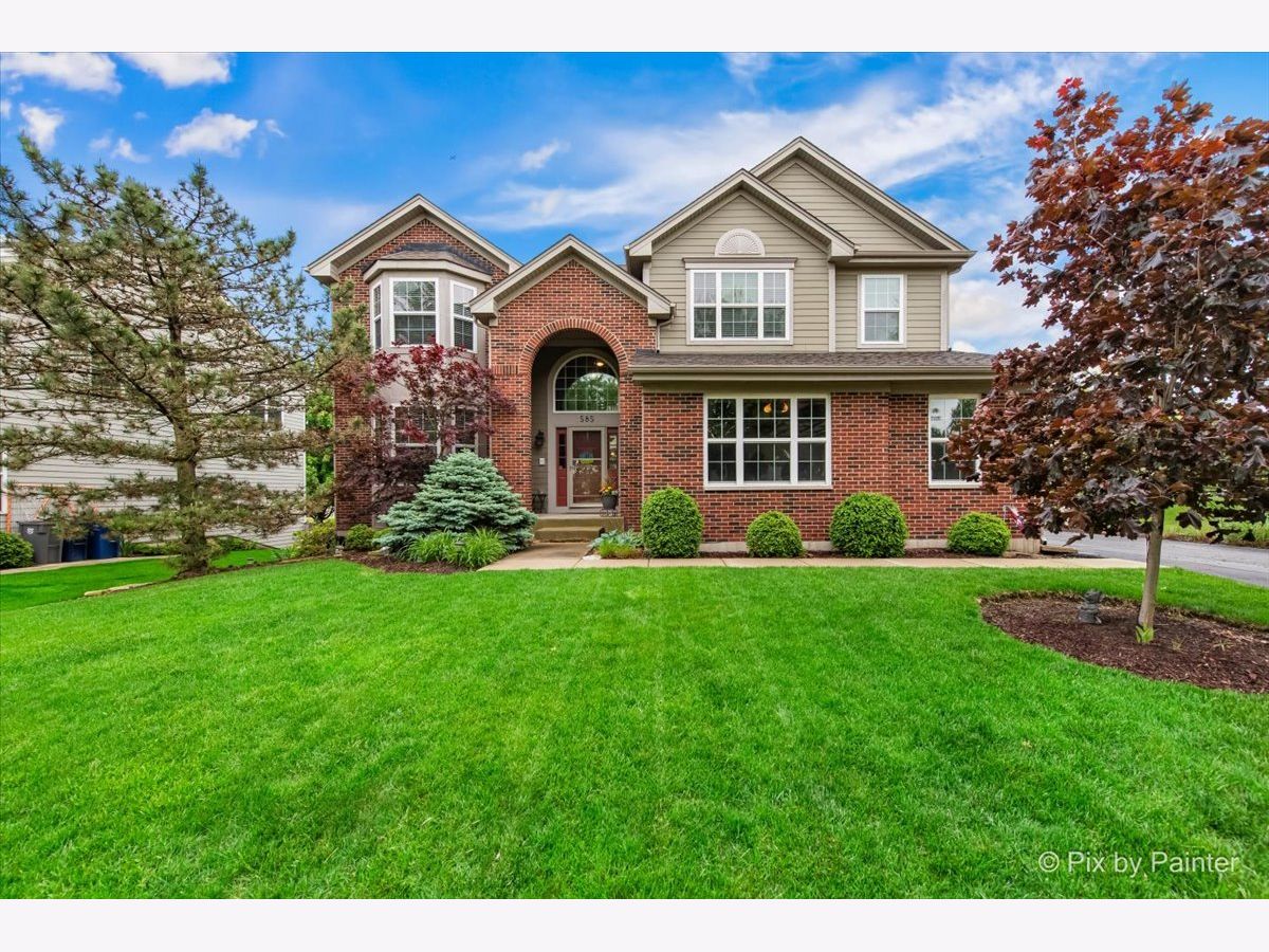 Homes Sold Waterford Elgin Illinois, 585 Waterford