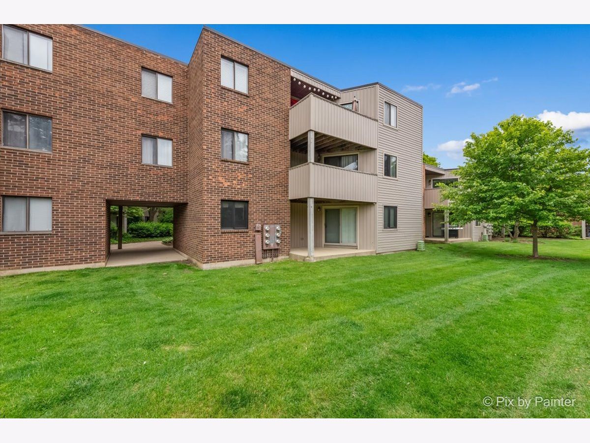  Rented Elgin Illinois, 1850 Highland
