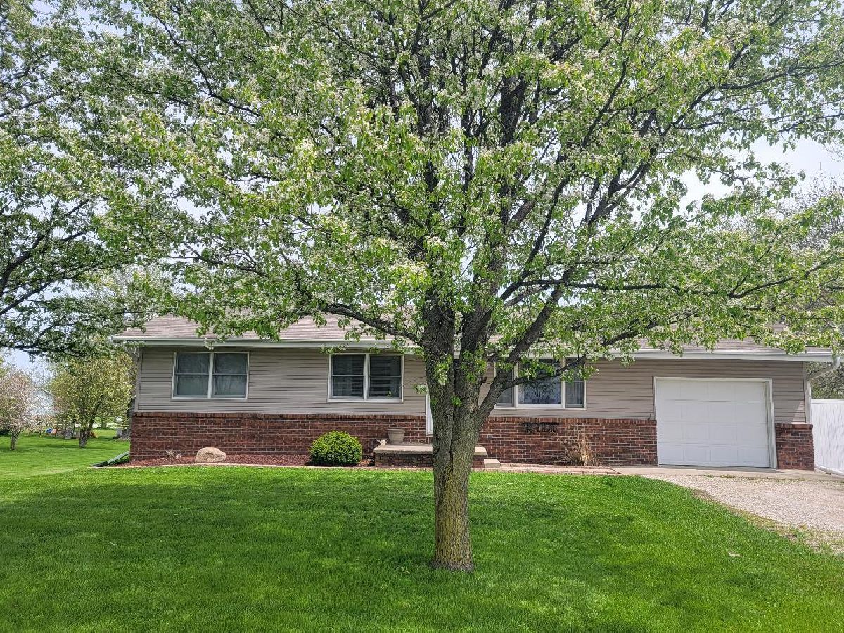  Sold Lexington Illinois, 25145 2175 East