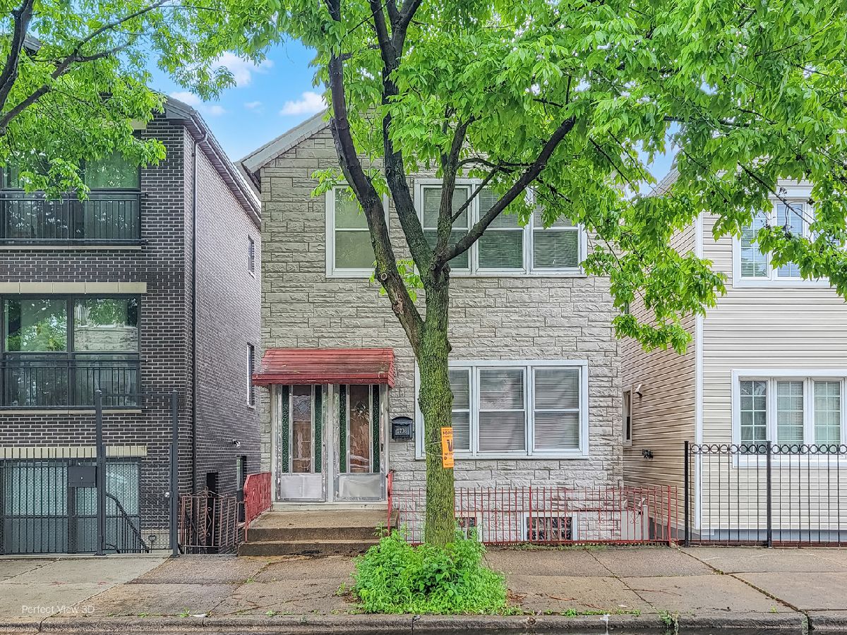  Sold Chicago Illinois, 2708 Lowe