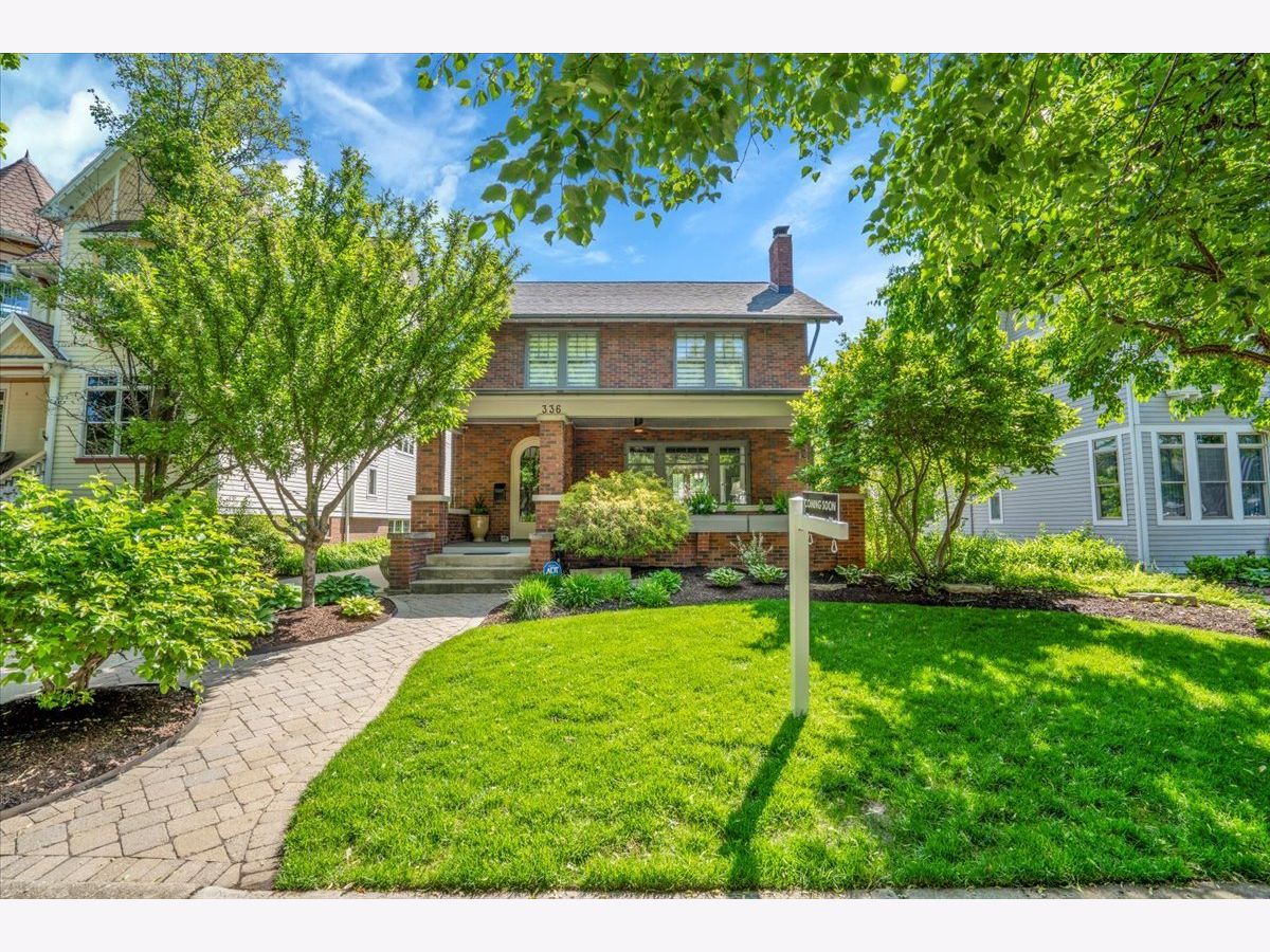 Homes Sold East Highlands Naperville Illinois, 336 Sleight