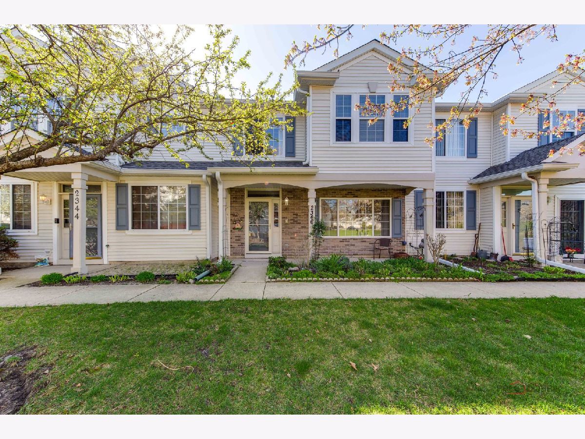 Townhomes & Condos Rented Reflections Aurora Illinois, 2346 Reflections
