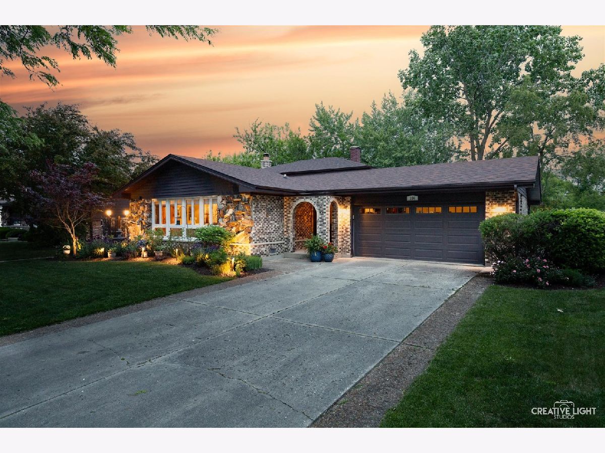Homes & Condos & Townhomes Sold Lancer Park Schaumburg Illinois, 164 Scully