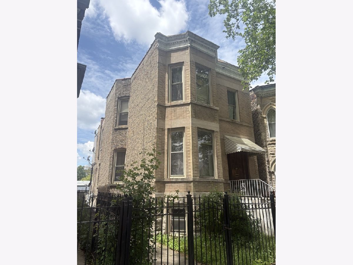 Sold Chicago Illinois, 1530 Springfield