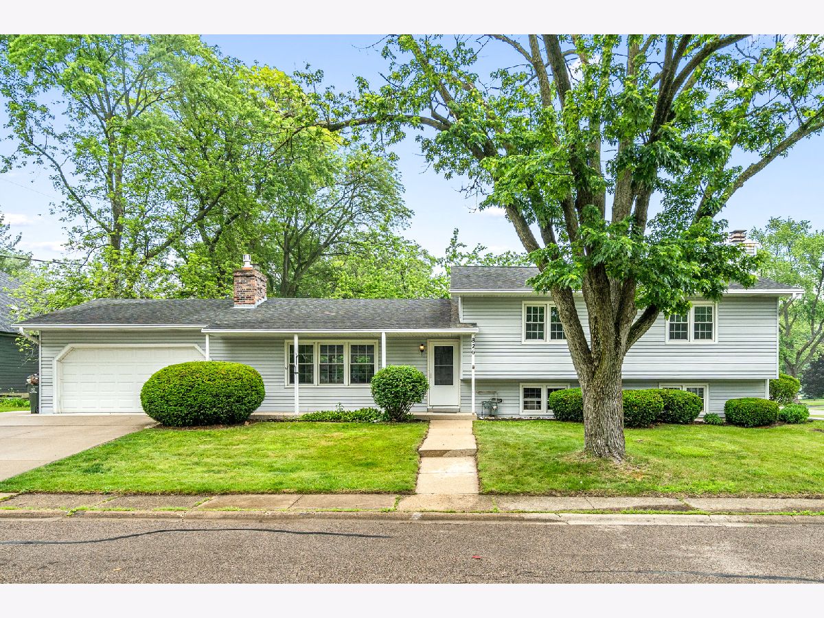Homes Sold West Highlands Naperville Illinois, 826 Iris