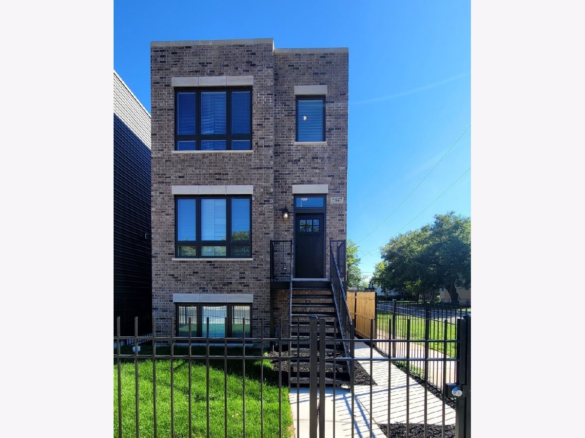  Rented Chicago Illinois, 5847 Corcoran