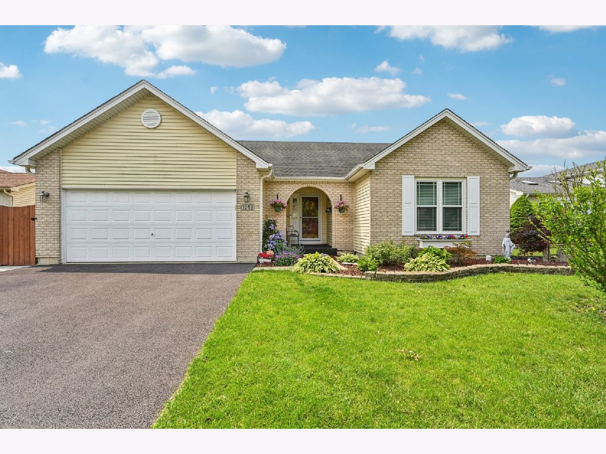 Homes & Townhomes Sold Malibu Bay Romeoville Illinois, 1043 San Mateo