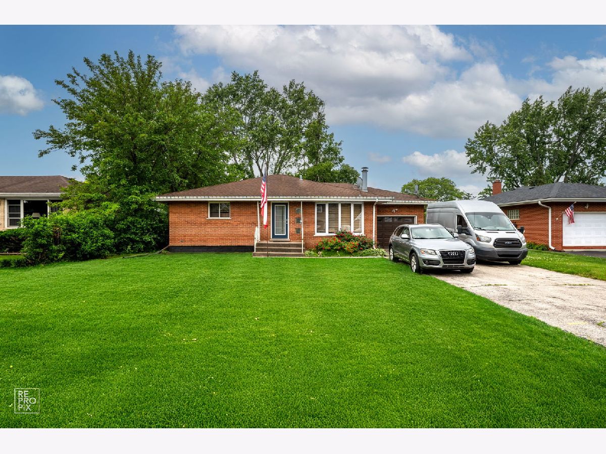  Sold Palos Heights Illinois, 12732 Austin