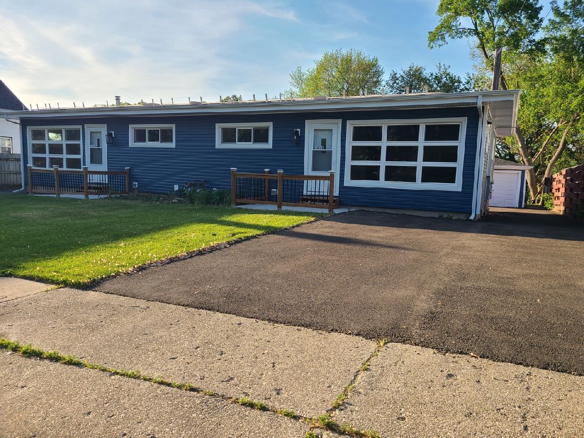  Rented Aurora Illinois, 1212 Indian
