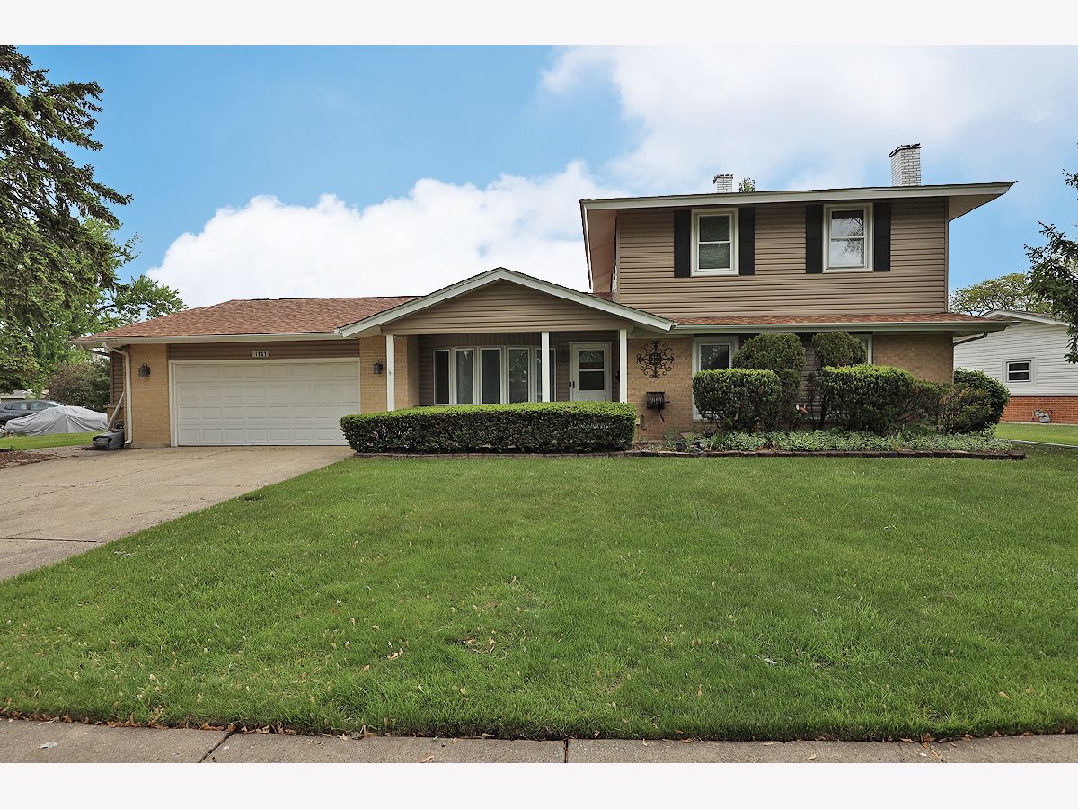  Sold Elk Grove Village Illinois, 1141 Hartford