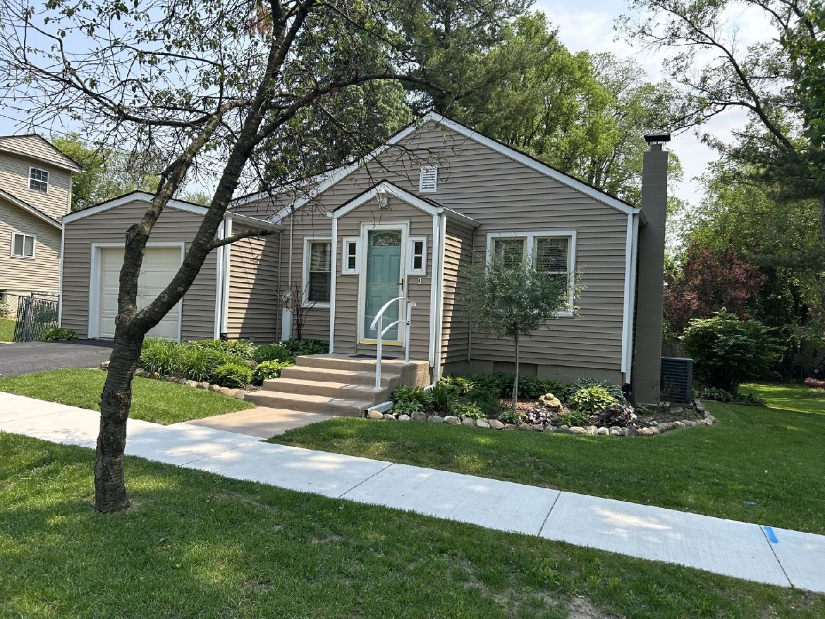  Sold Cherry Valley Illinois, 727 Elgin