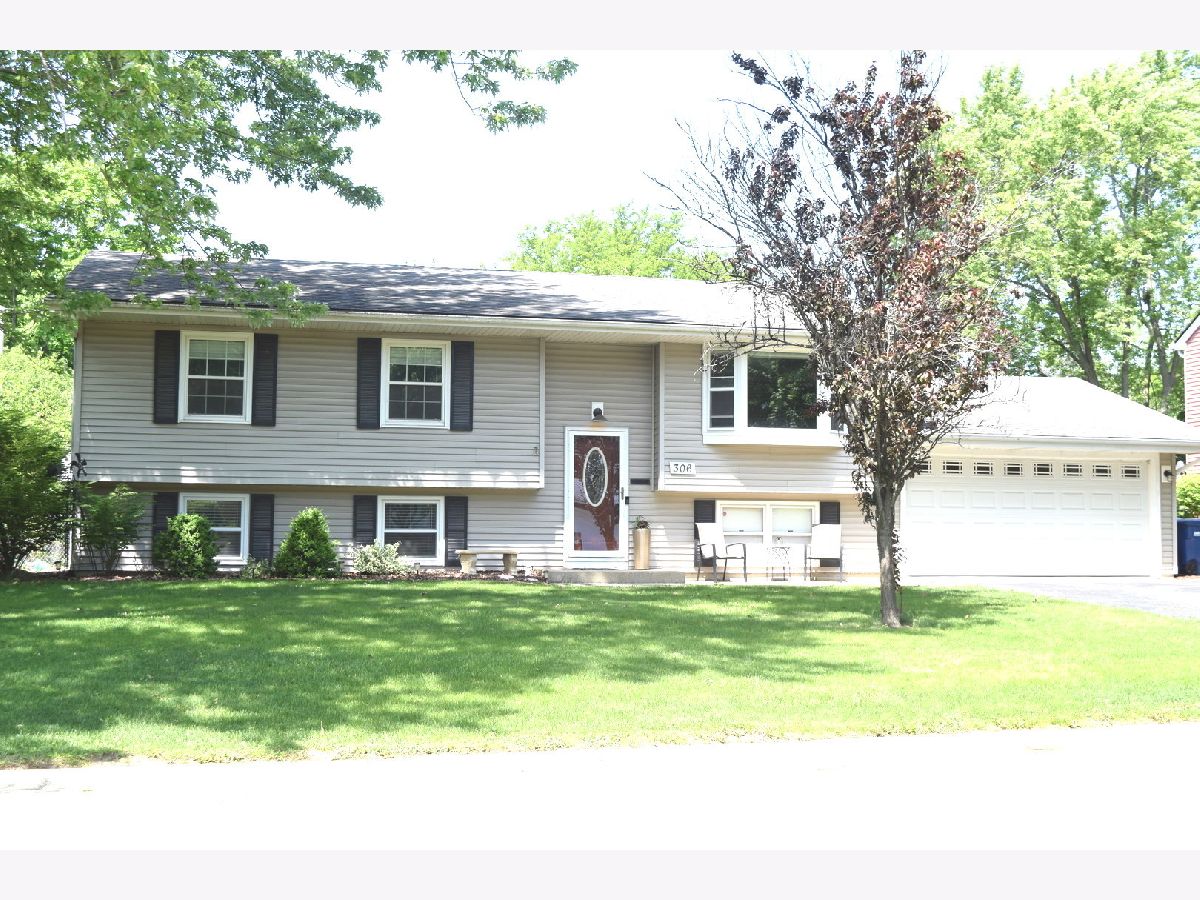 Homes Sold Green Willow Geneva Illinois, 306 Greenfield