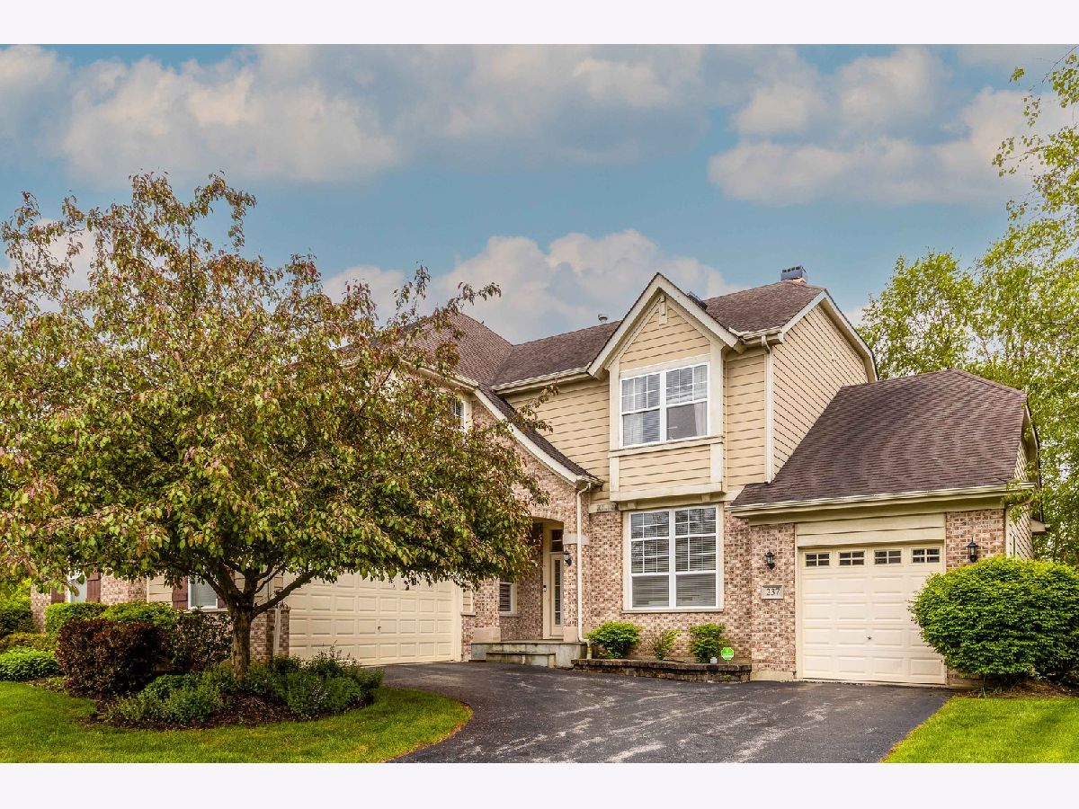Homes Sold Augusta Green Vernon Hills Illinois, 237 Colonial