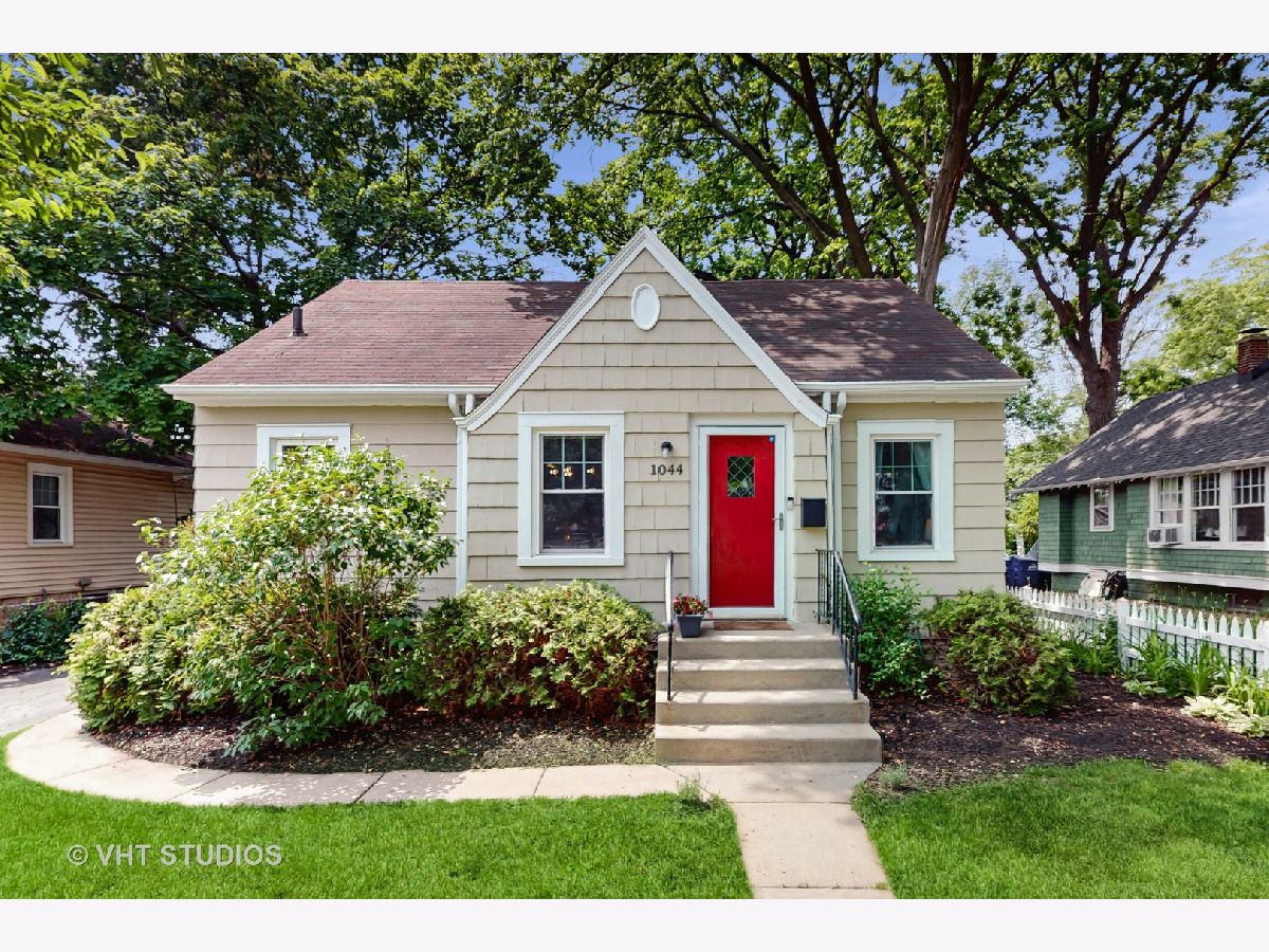  Sold Deerfield Illinois, 1044 Chestnut