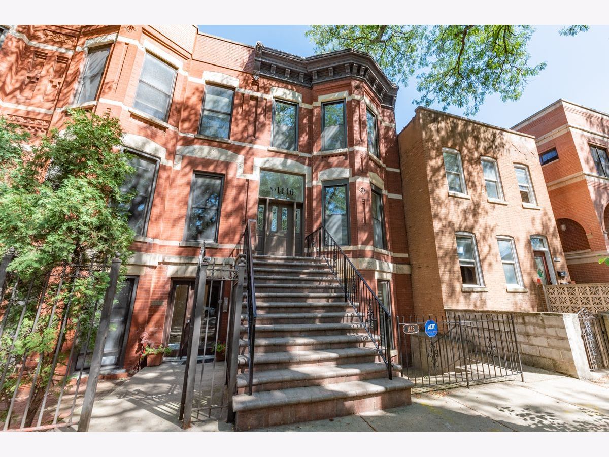  Rented Chicago Illinois