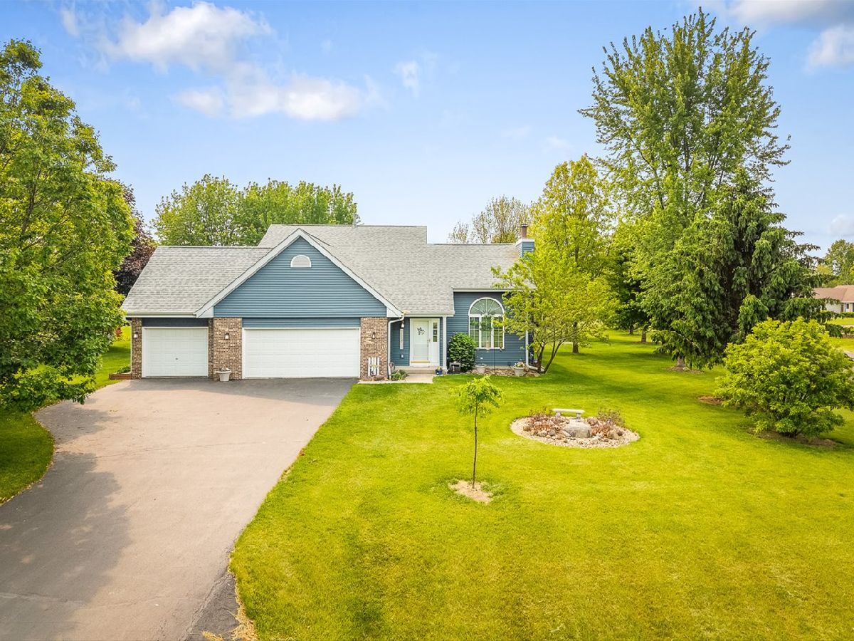  Sold Rockford Illinois, 772 Woodsong