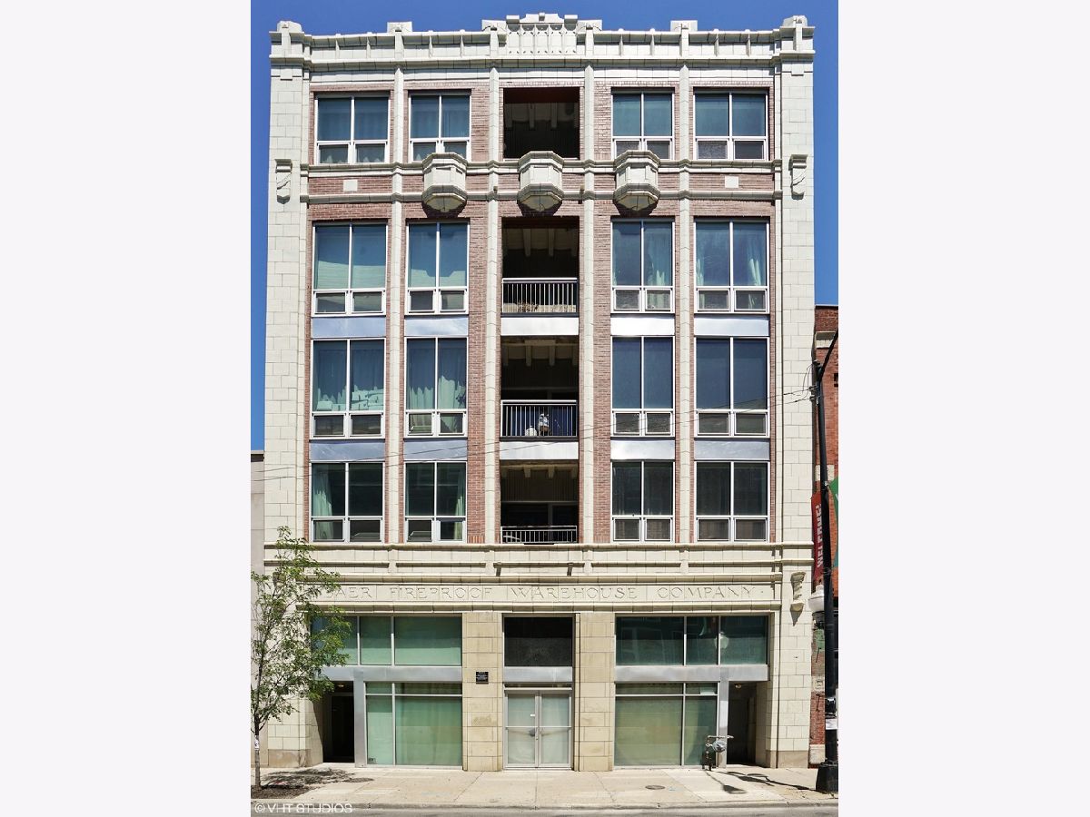 Condos & Townhomes Rented Baer Lofts Chicago Illinois, 1927 Milwaukee