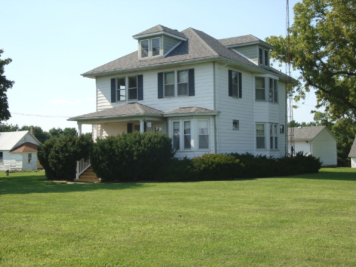  For Sale Milford Illinois, 1698 1000 N Road