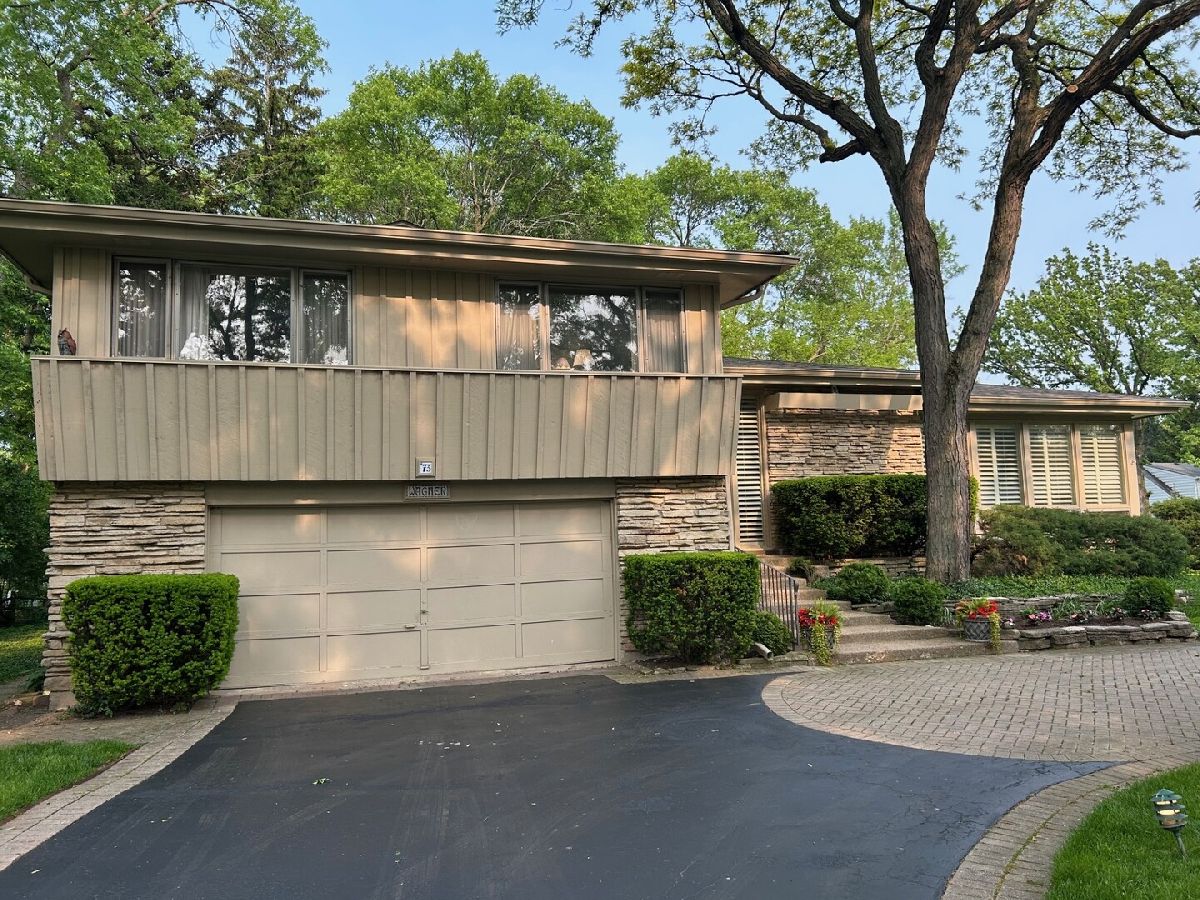  Sold Northfield Illinois, 73 Canterbury