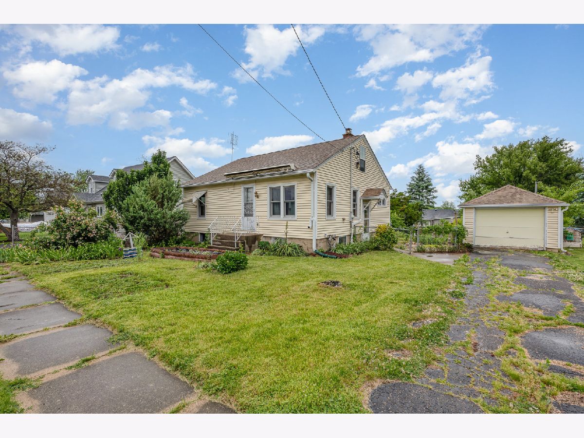  Sold Earlville Illinois, 424 Robinson
