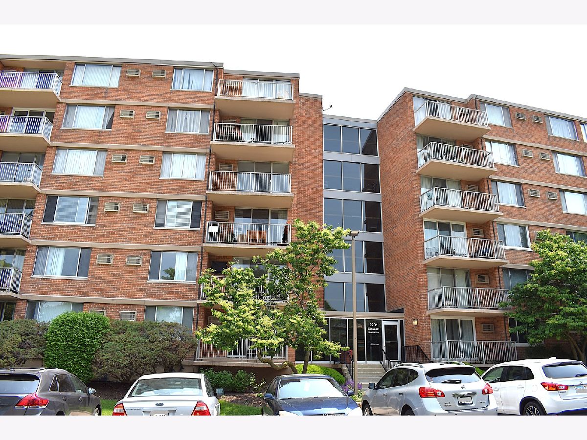 Condominiums Sold Yorktown Green Lombard Illinois, 2201 Stewart