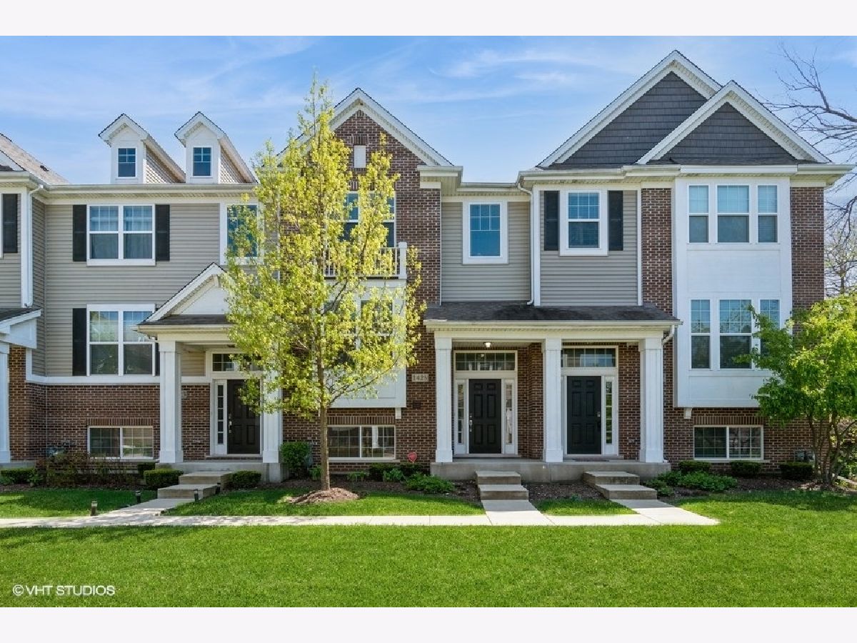 Townhomes Sold Bauer Place Naperville Illinois, 1425 Charles