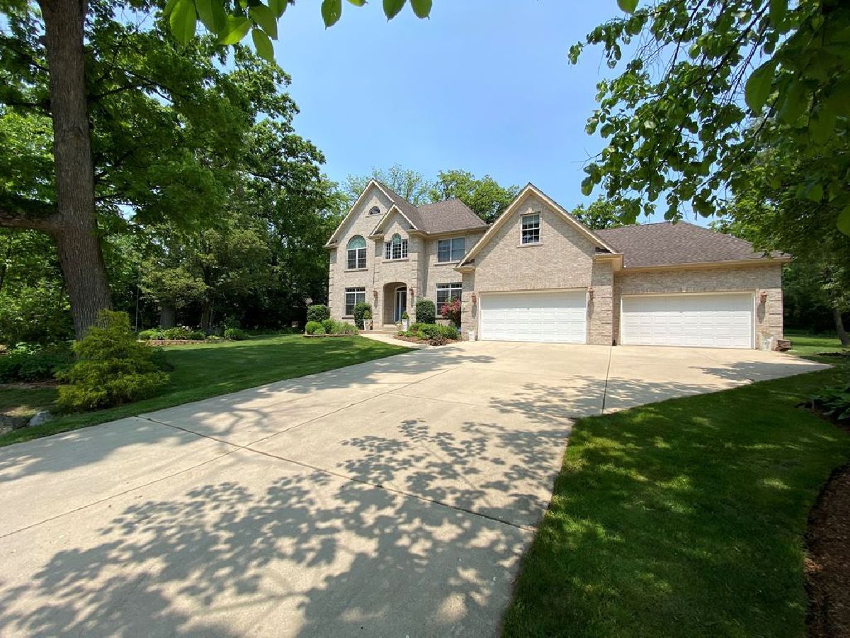  Sold Glen Ellyn Illinois, 23W190 Red Oak