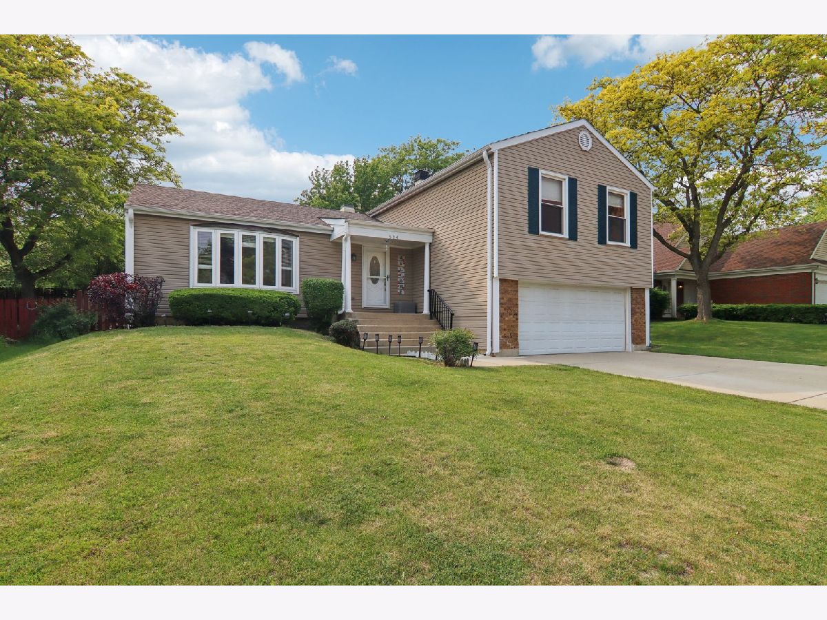 Homes & Condos & Townhomes Sold Sheffield Estates Schaumburg Illinois, 634 Primrose