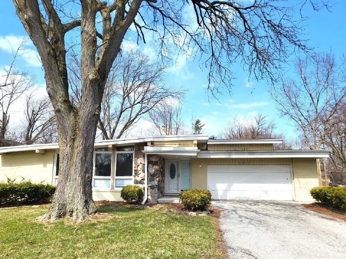 Homes Sold Heather Hill Flossmoor Illinois, 2913 Balmoral Crescent