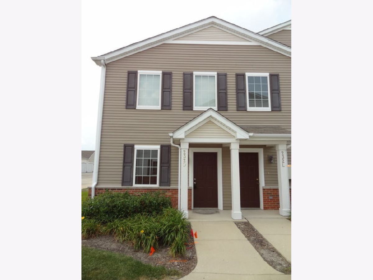  Rented Yorkville Illinois, 232 Bertram