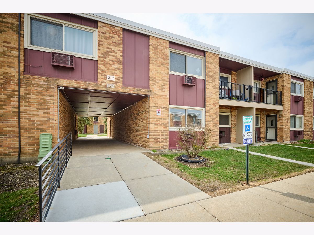  Sold Lombard Illinois, 212A Collen