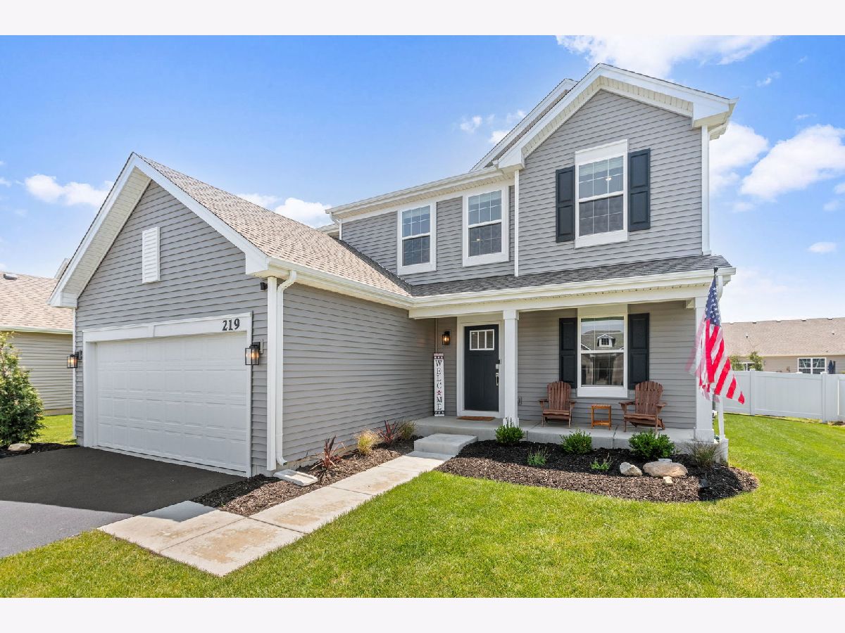  Sold Elburn Illinois, 219 Conway