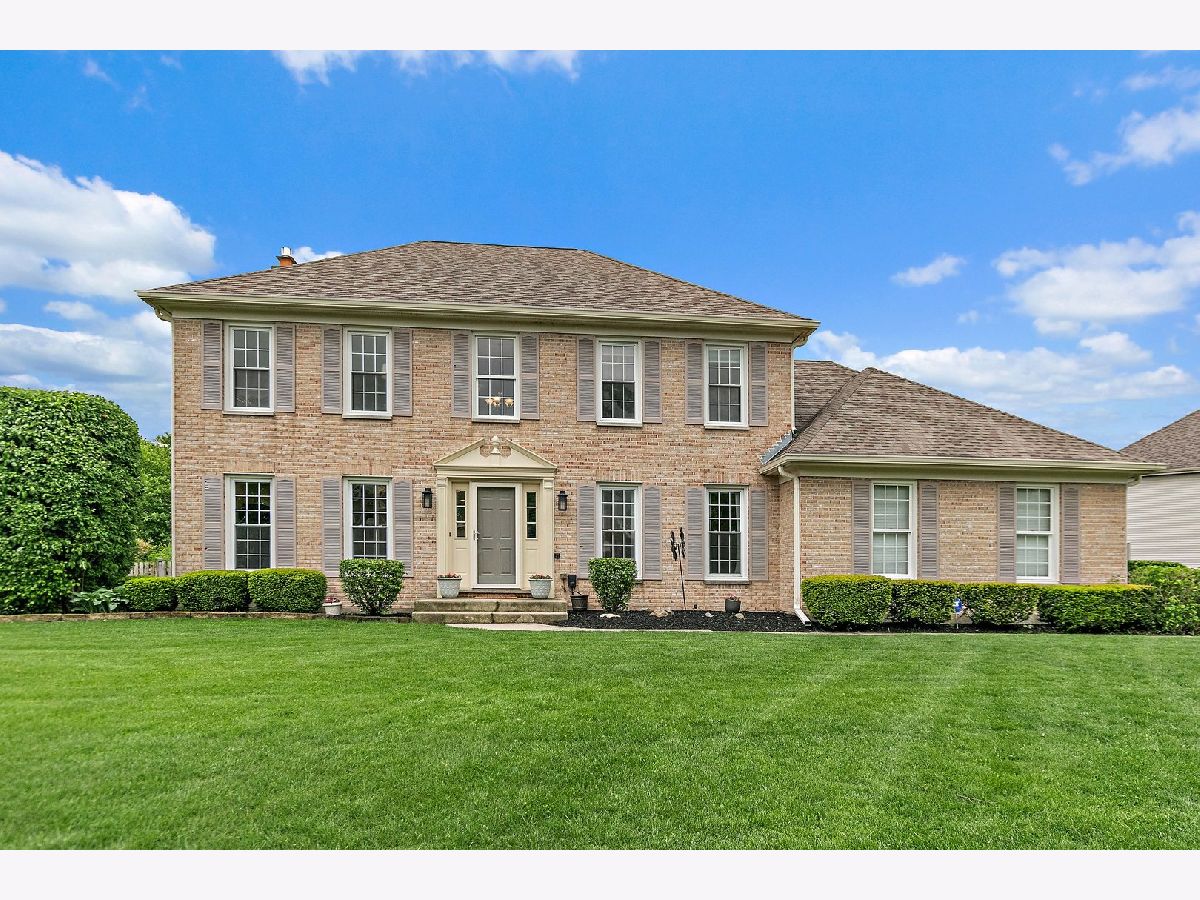 Homes & Townhomes Sold Willoughby Farms Algonquin Illinois, 1560 Kensington