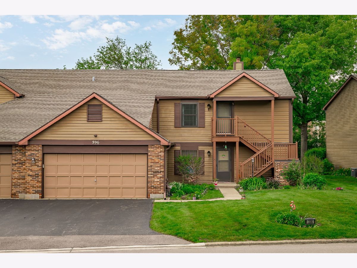 Condos & Townhomes Sold Butterfield Manor Glen Ellyn Illinois, 396 Sandhurst