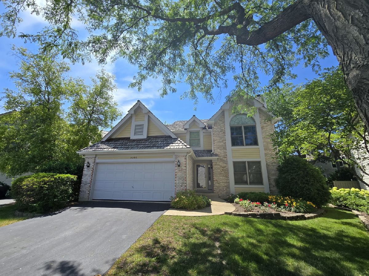 Homes & Townhomes & Condos Rented Stonebridge Aurora Illinois, 2286 Brookside