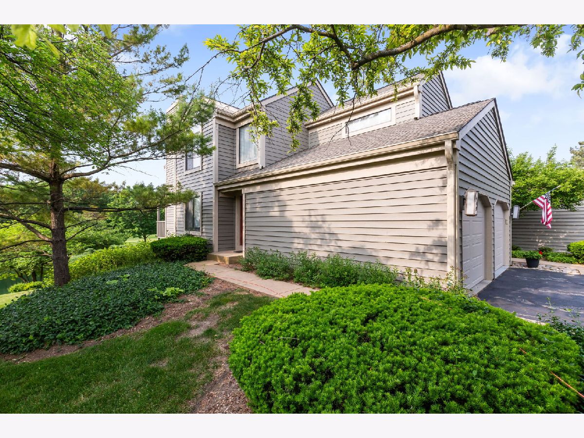 Condos & Townhomes Sold Lake Barrington Shores Barrington Illinois, 449 White Oak