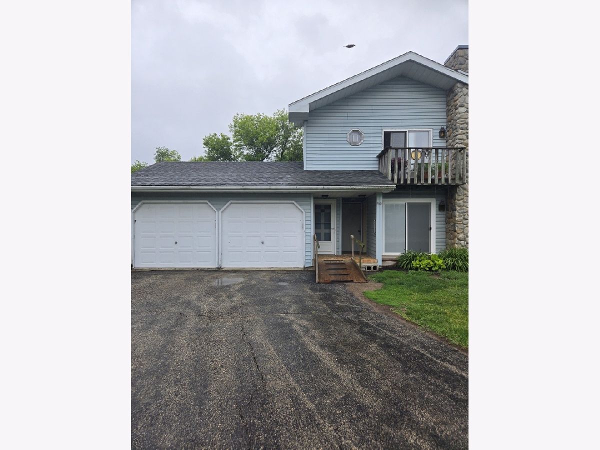  Rented Sycamore Illinois, 1567 W Stonehenge