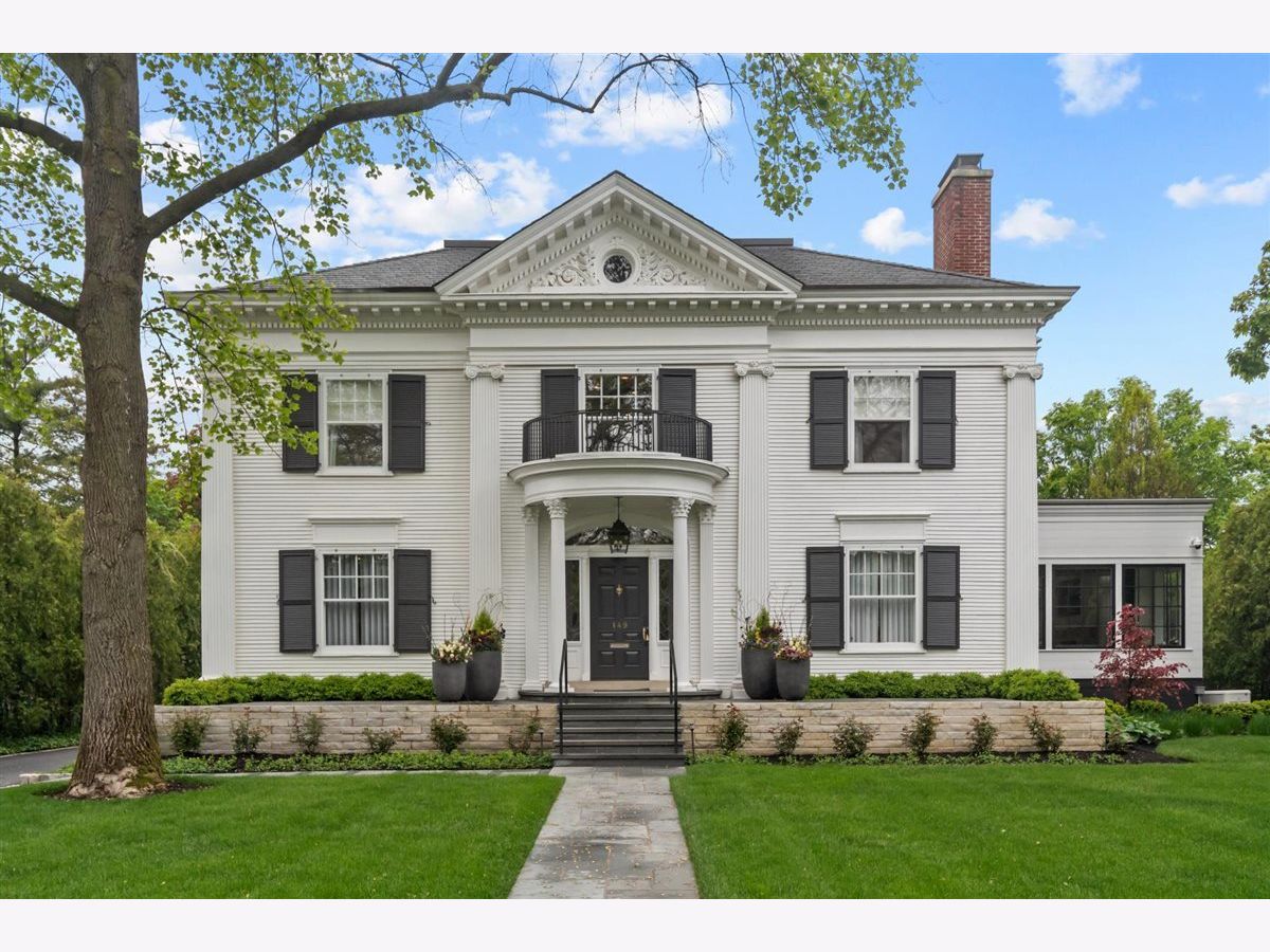  For Sale Kenilworth Illinois, 149 Kenilworth Avenue