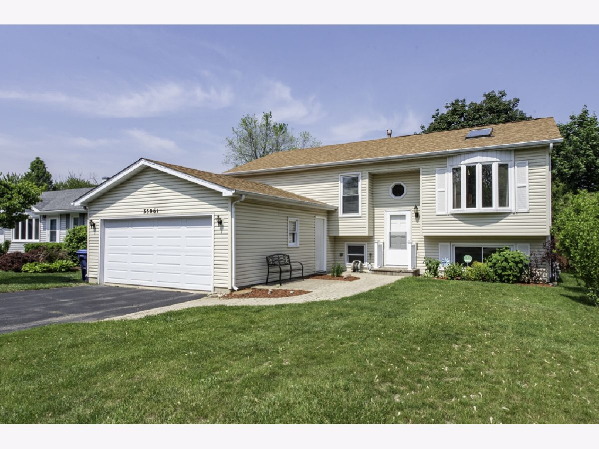 Homes Sold Wildwood Grayslake Illinois, 33061 Rolling Hills