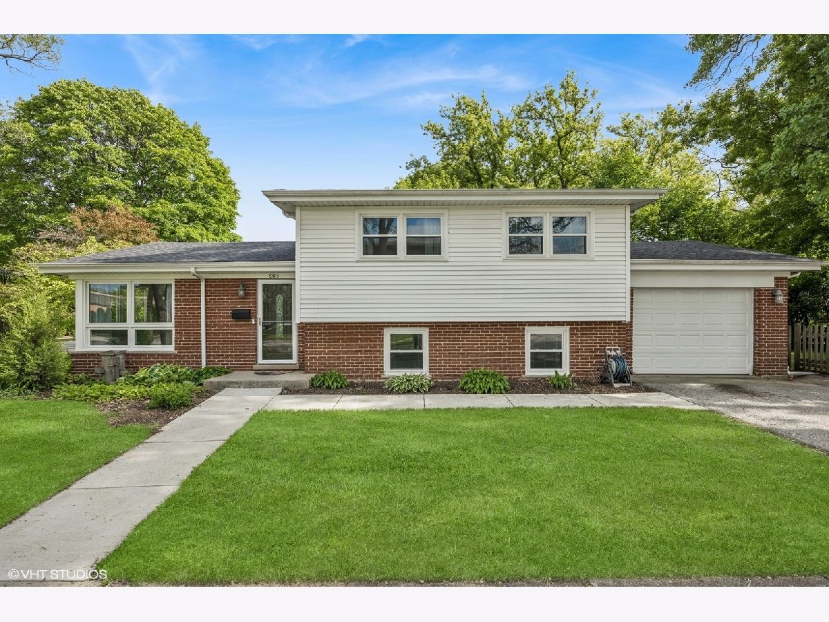 Homes Sold Arlington Manor Arlington Heights Illinois, 803 Miner