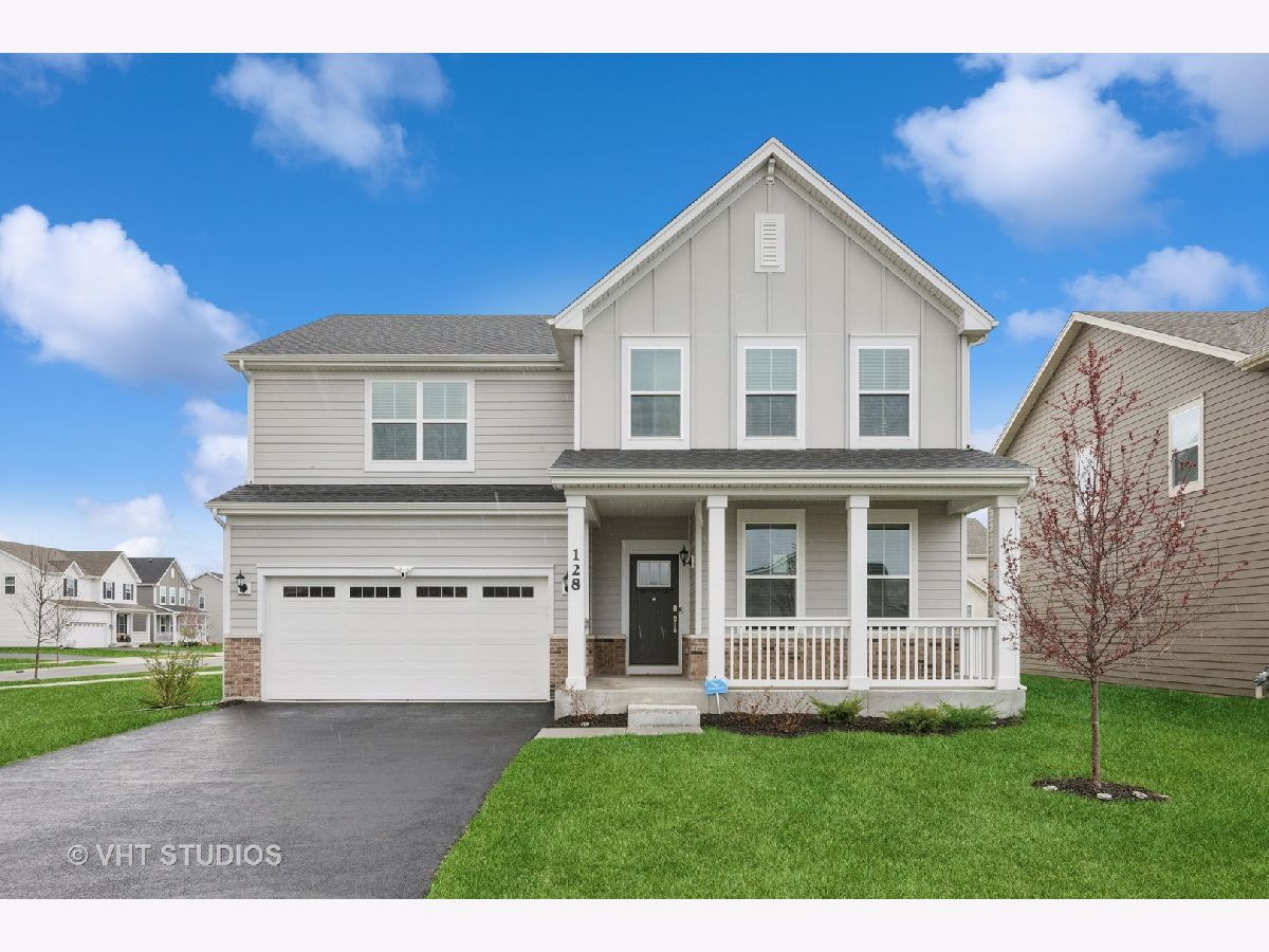 Homes & Townhomes Sold Tall Oaks Elgin Illinois, 128 Hedgerow