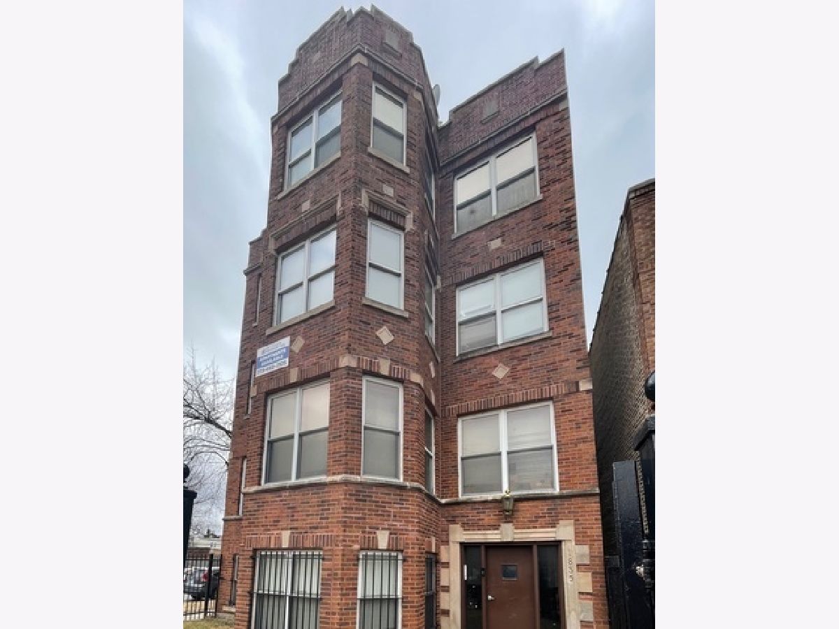 Rented Chicago Illinois, 1835 Garfield