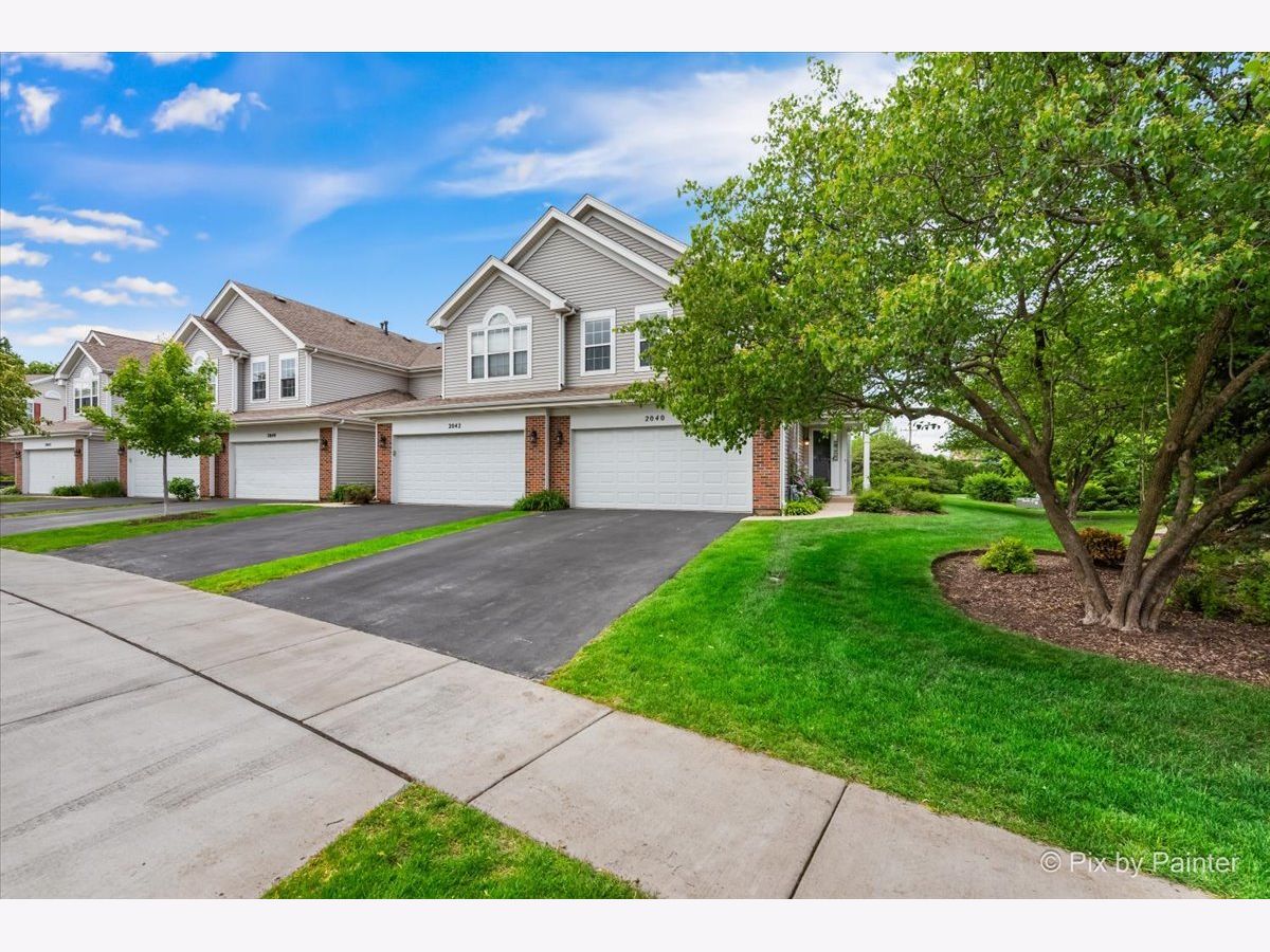 Homes & Townhomes Sold Willoughby Farms Algonquin Illinois, 2040 Peach Tree