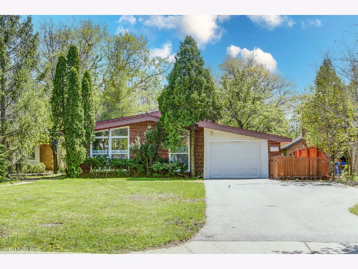  Sold Highland Park Illinois, 1780 Rosemary