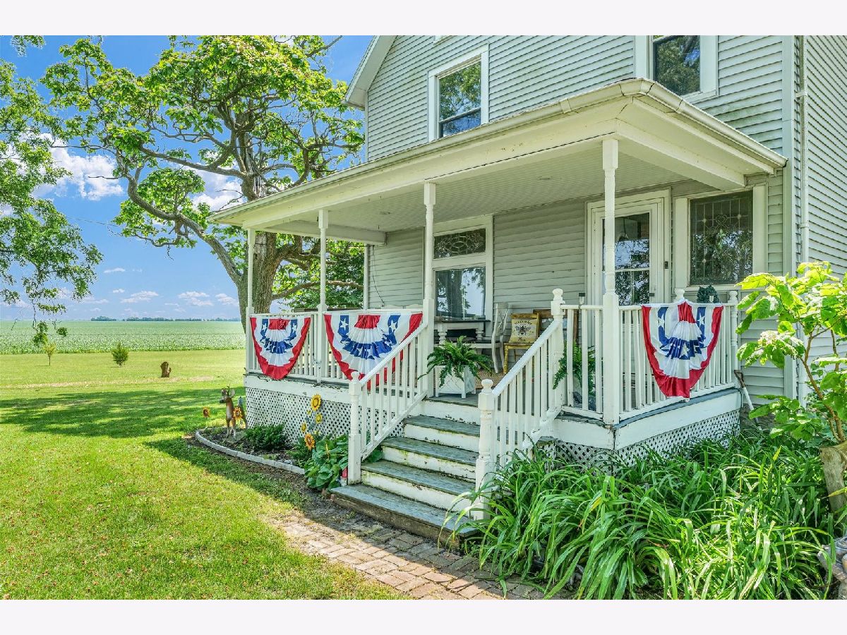  For Sale Gibson City Illinois, 727 500n Road